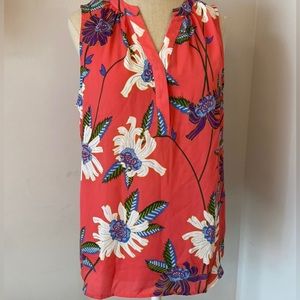 NWT!!! Women blouse size M